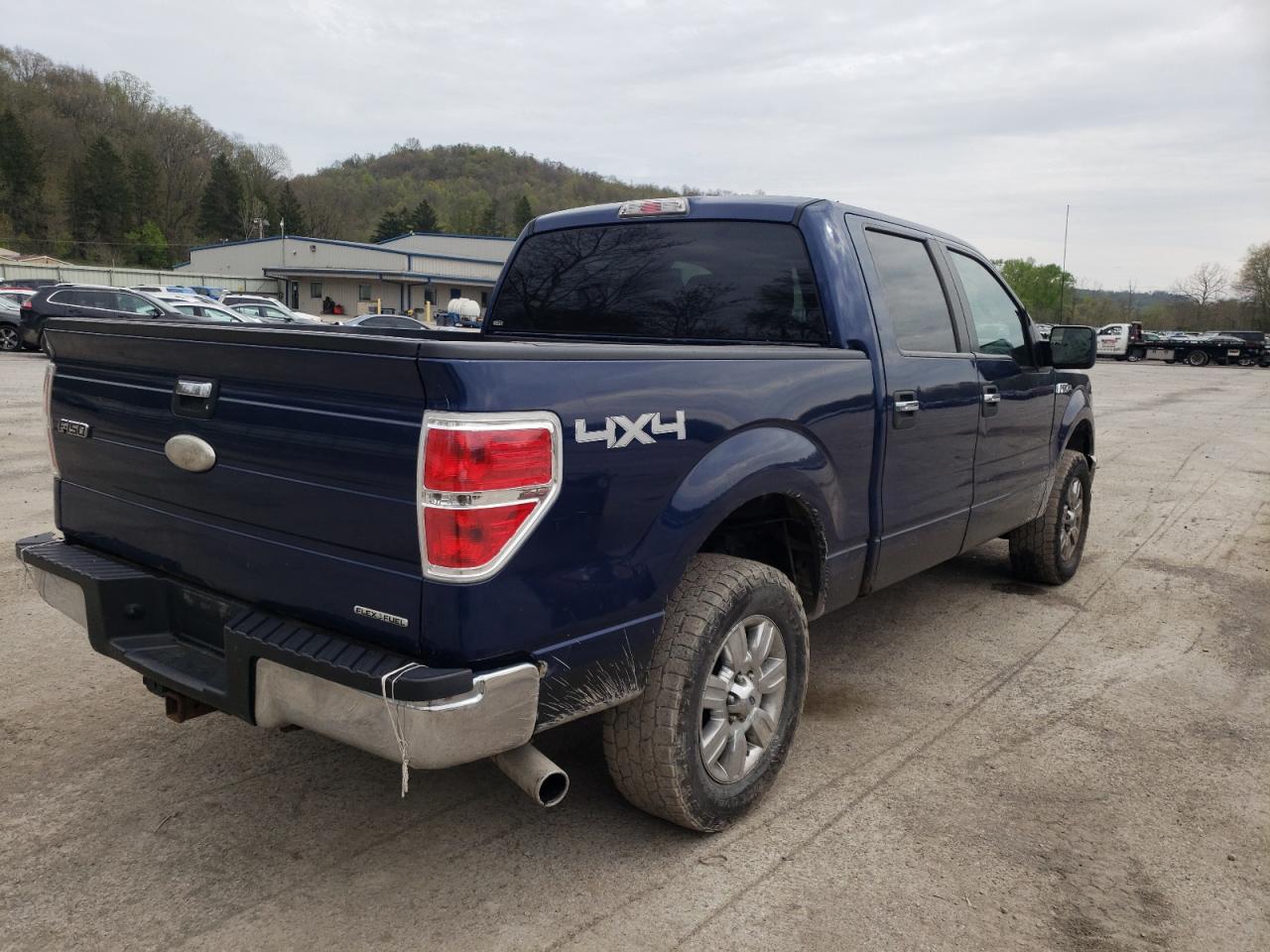 Photo 4 from auction – 2011 FORD F150 SUPER with VIN 1FTFW1EF2BFC46642
