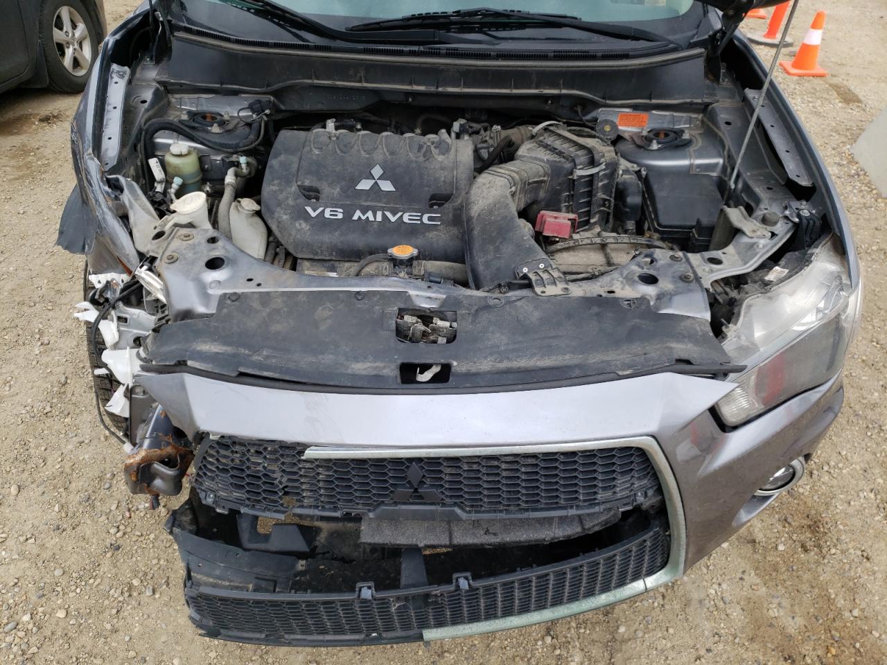 Photo 7 from auction – 2013 MITSUBISHI OUTLANDER with VIN JA4JT3AX8DU602808