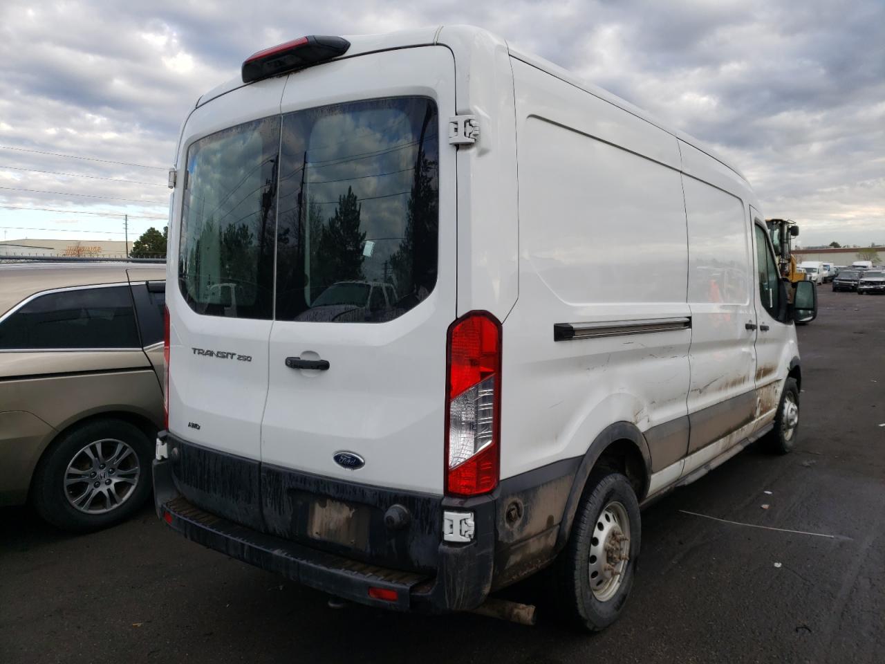 Photo 4 from auction – 2020 FORD TRANSIT T- with VIN 1FTBR2C82LKA09335