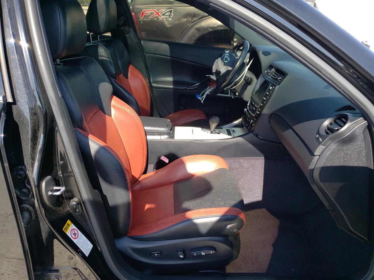 Photo 5 from auction – 2010 LEXUS IS F with VIN JTHBP5C2XA5006972