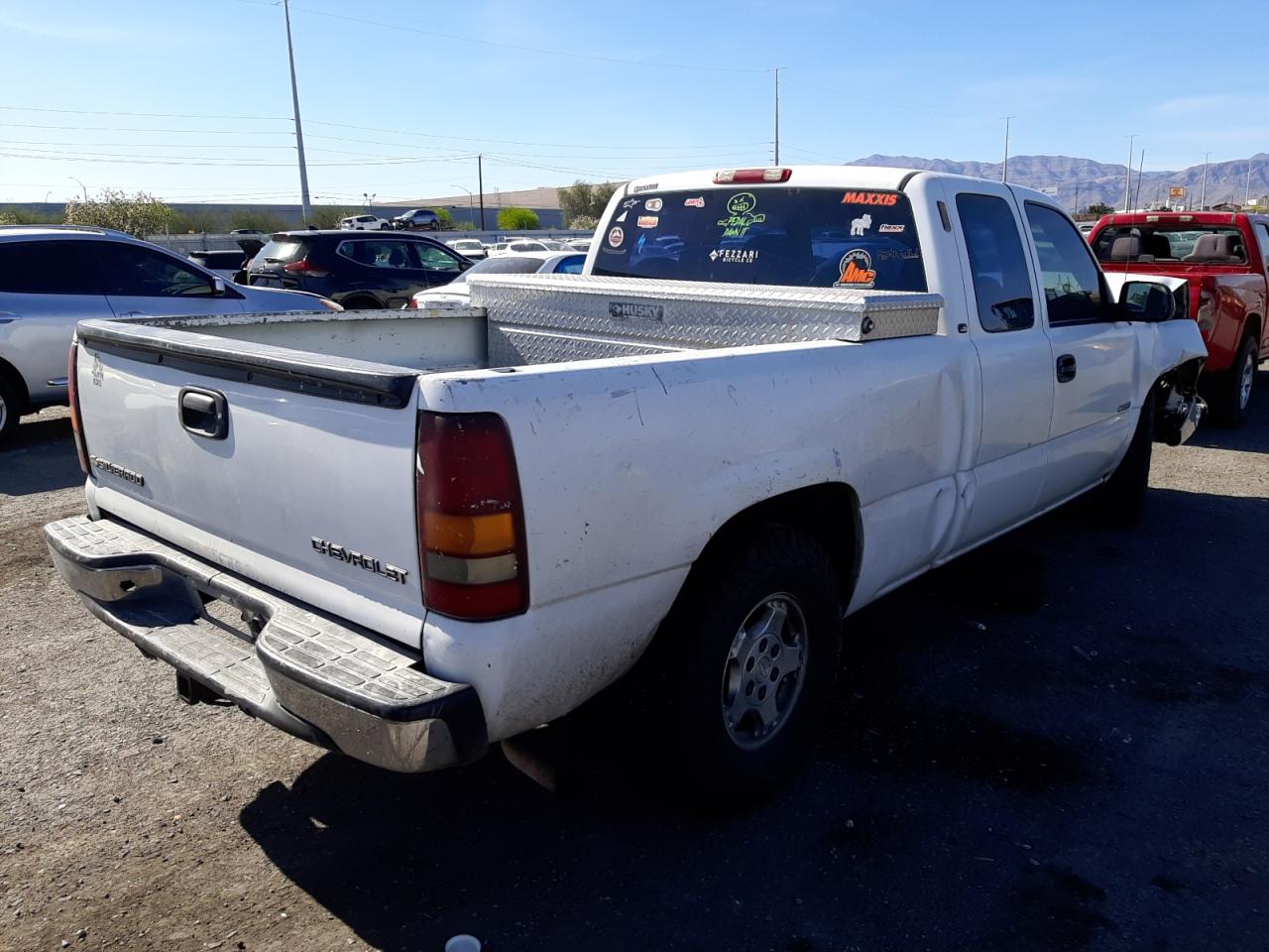 Photo 4 from auction – 2002 CHEVROLET SILVERADO with VIN 1GCEC19V92Z105524