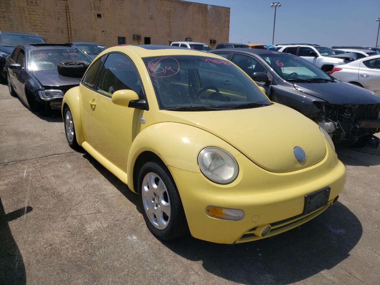 VOLKSWAGEN NEW BEETLE 2003 with VIN 3VWCK21C73M417089 - Photo from auction