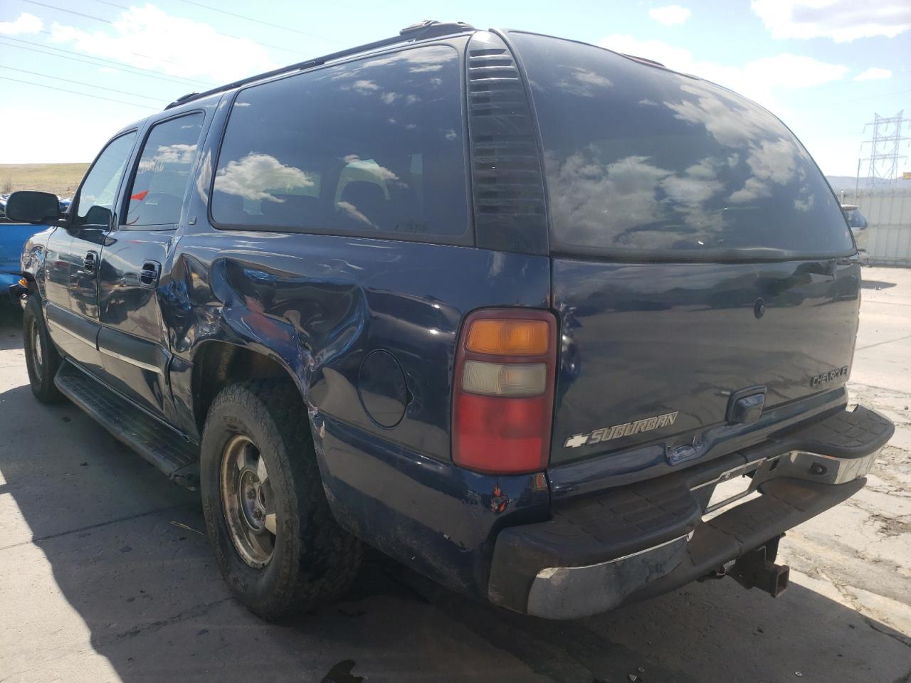 Photo 3 from auction – 2003 CHEVROLET SUBURBAN K with VIN 1GNFK16Z03J224844