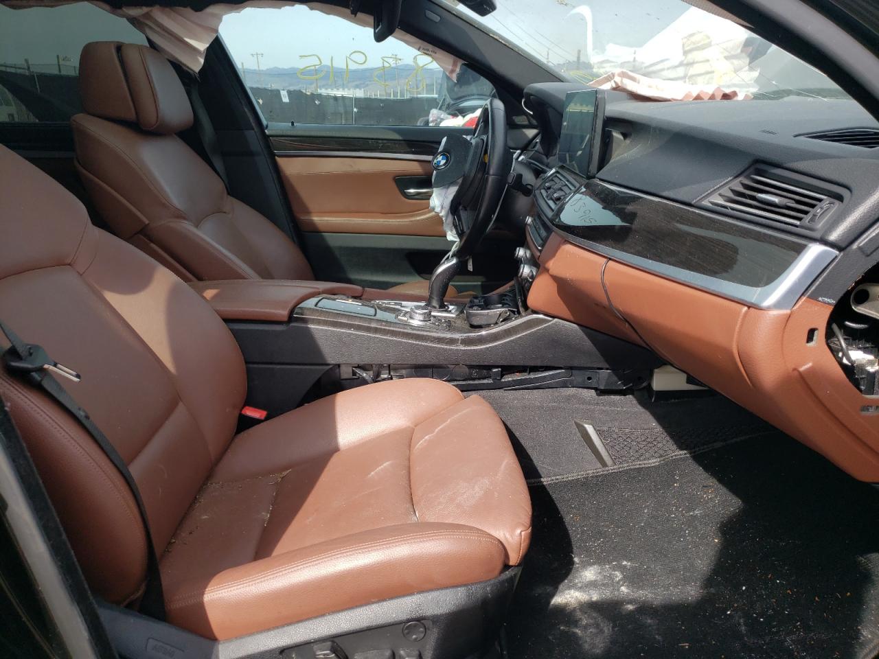 Photo 5 from auction – 2011 BMW 550 I with VIN WBAFR9C52BDE81537