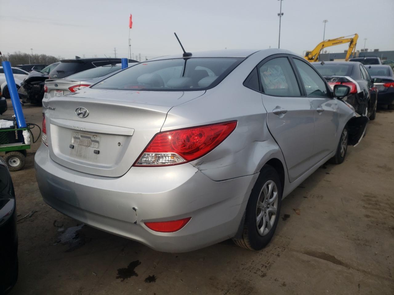 Photo 4 from auction – 2012 HYUNDAI ACCENT GLS with VIN KMHCT4AE2CU184422
