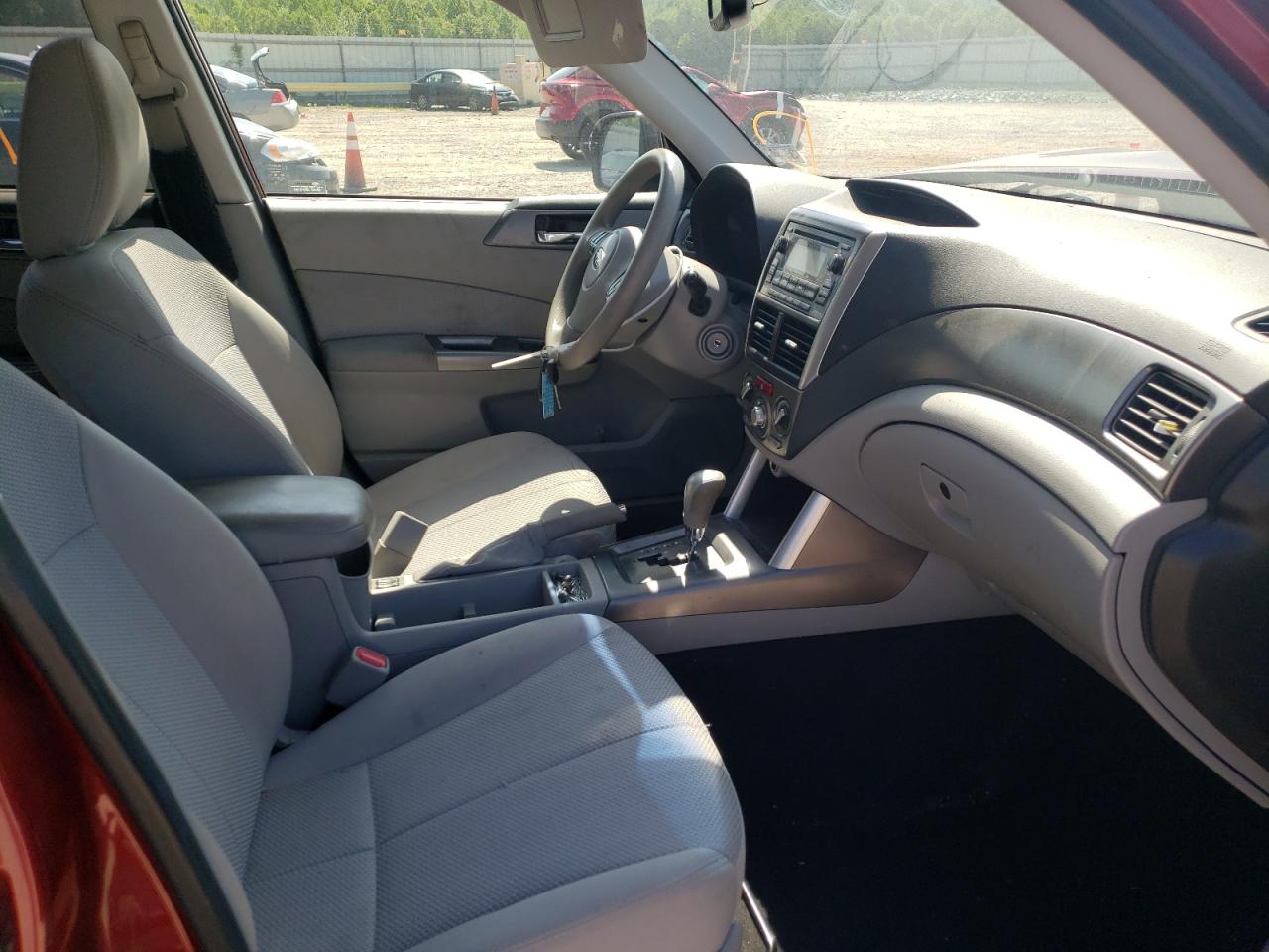 Photo 5 from auction – 2011 SUBARU FORESTER 2 with VIN JF2SHADC3BH739543