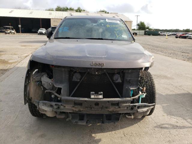 Photo 9 from auction – 2017 JEEP GRAND CHER with VIN 1C4RJFAGXHC645168