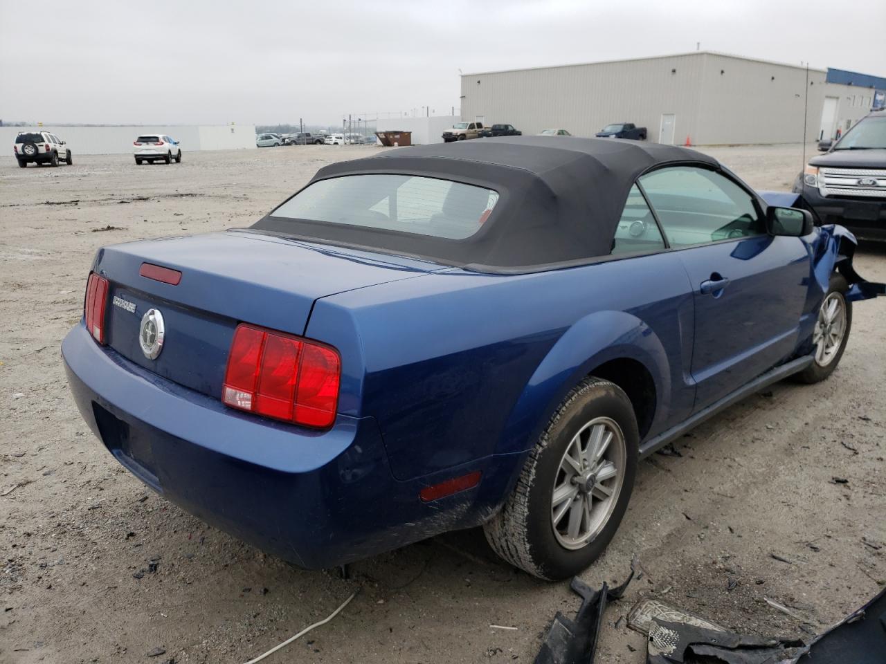 Photo 4 from auction – 2007 FORD MUSTANG with VIN 1ZVFT84N275305175