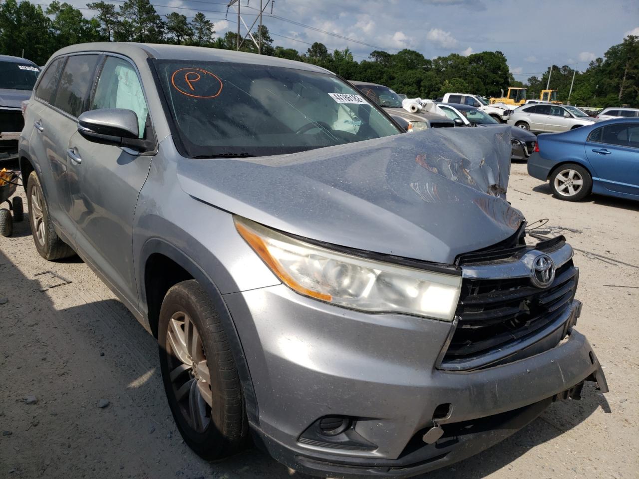 TOYOTA HIGHLANDER 2014 with VIN 5TDZARFH1ES006643 - Photo from auction