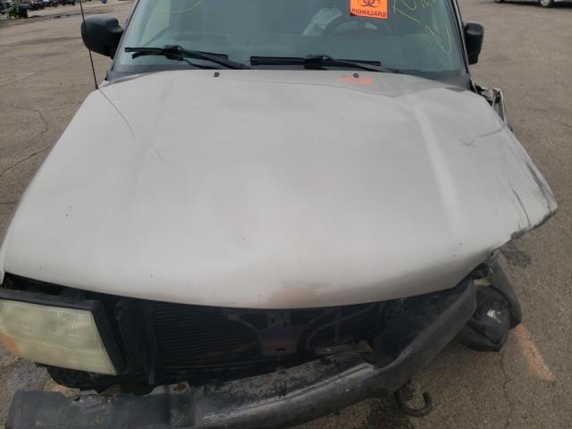 Photo 7 from auction – 2002 GMC SONOMA with VIN 1GTCT19W128127331