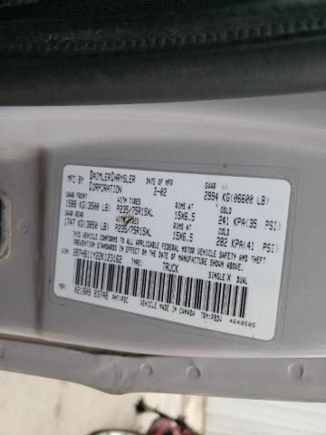 Photo 10 from auction – 2002 DODGE RAM VAN B1 with VIN 2B7HB11Y22K123162
