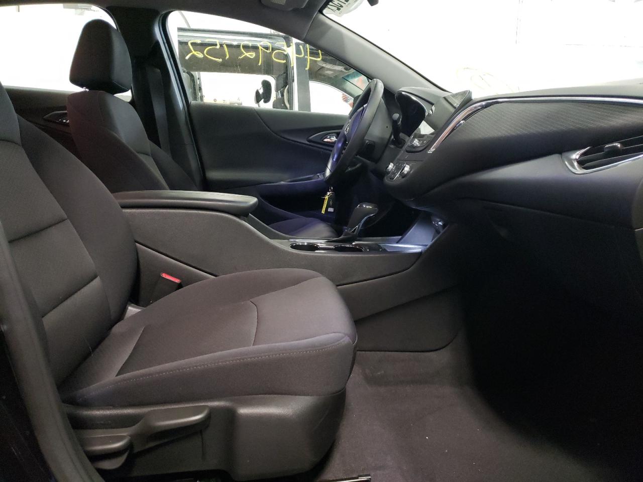 Photo 5 from auction – 2019 CHEVROLET MALIBU LT with VIN 1G1ZD5ST2KF195964