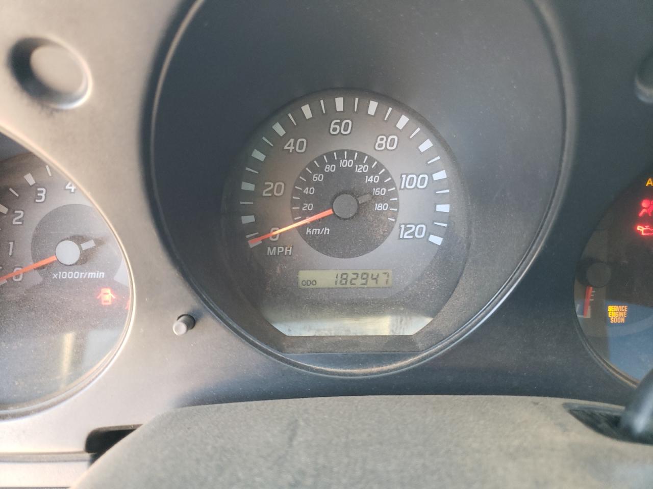 Photo 8 from auction – 2002 NISSAN FRONTIER K with VIN 1N6DD26S32C307929