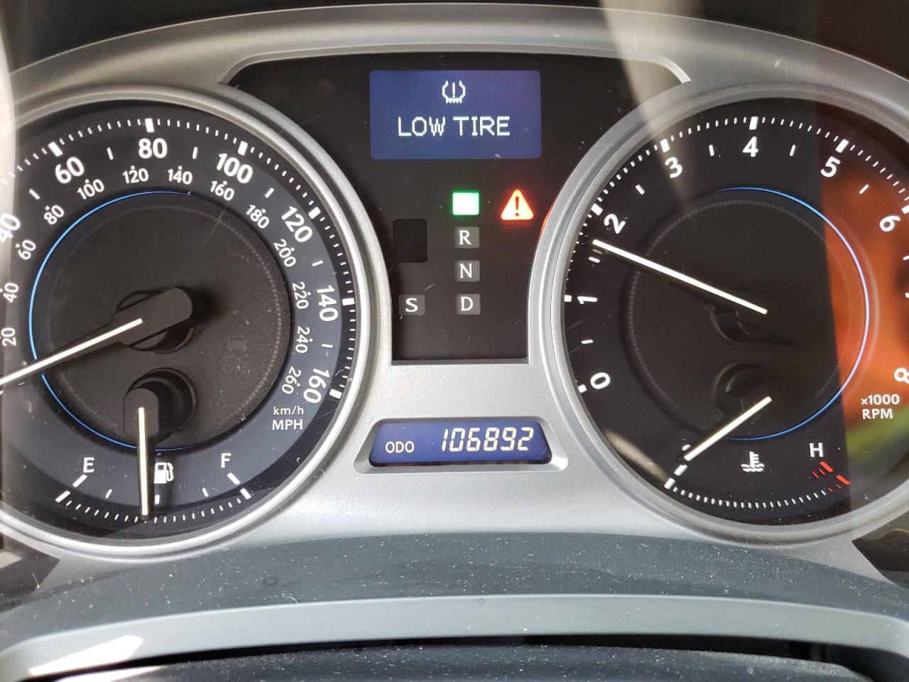Photo 8 from auction – 2009 LEXUS IS 250 with VIN JTHCK262395035061