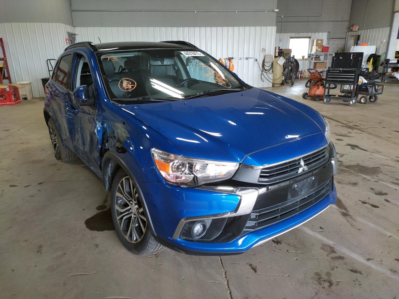Photo 1 from auction – 2016 MITSUBISHI OUTLANDER with VIN JA4AR4AW2GZ058714