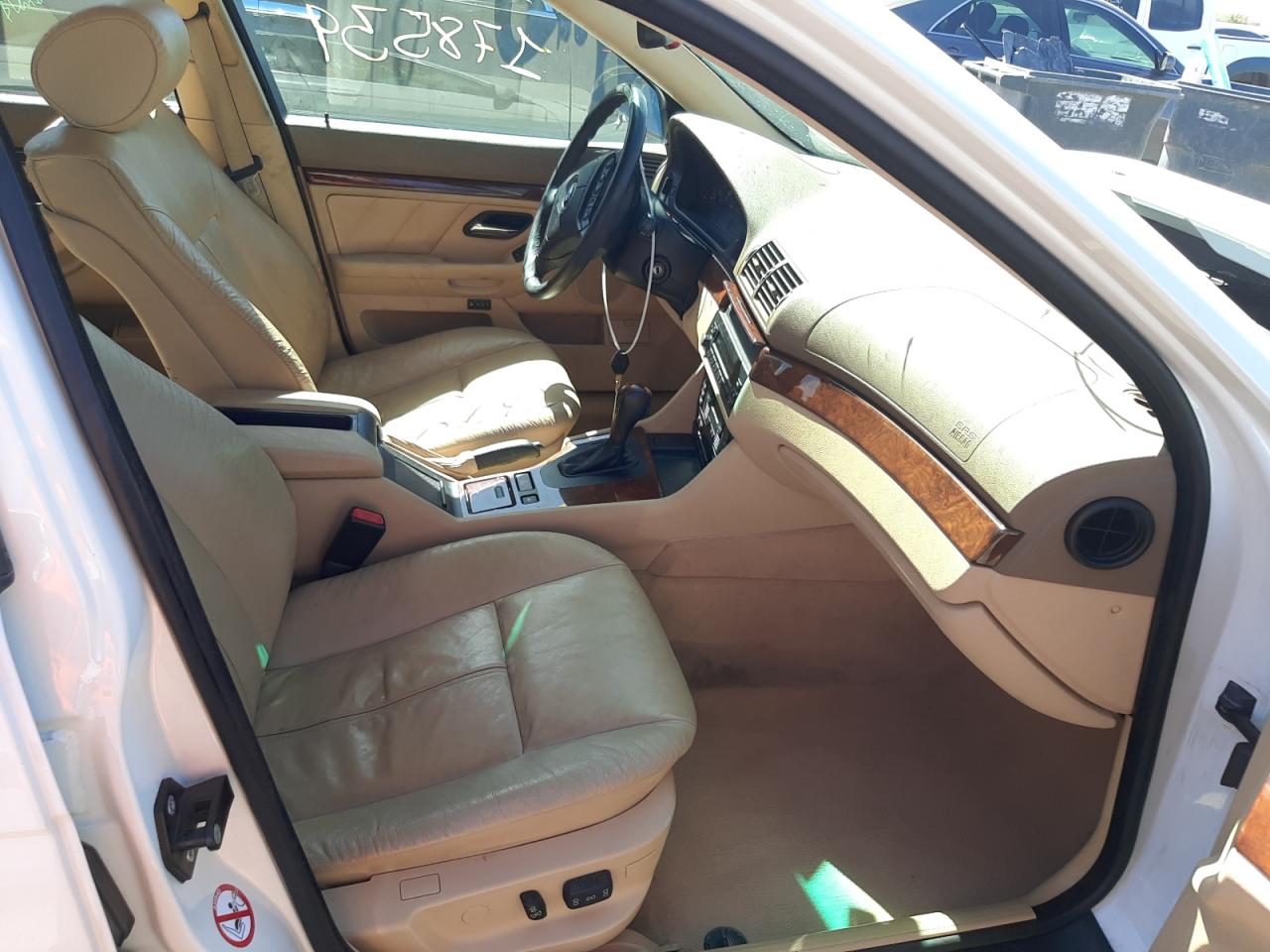 Photo 5 from auction – 2001 BMW 525 IT AUT with VIN WBADS43471GD85597