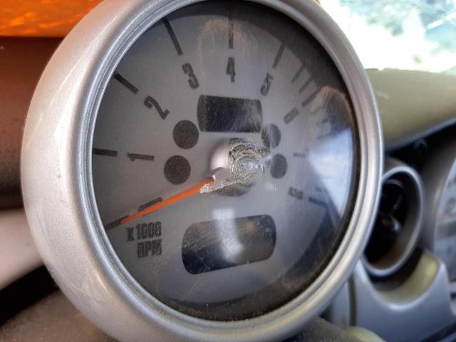 Photo 8 from auction – 2003 MINI COOPER with VIN WMWRC33473TC48005