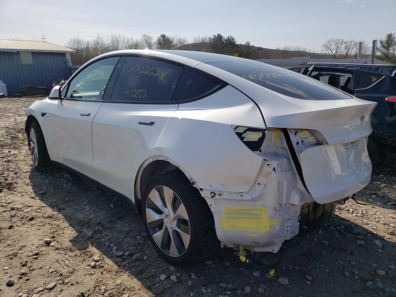 Photo 3 from auction – 2020 TESLA MODEL Y with VIN 5YJYGDEE4LF037021