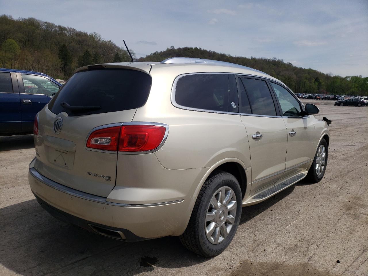 Photo 4 from auction – 2014 BUICK ENCLAVE with VIN 5GAKVBKD8EJ220866