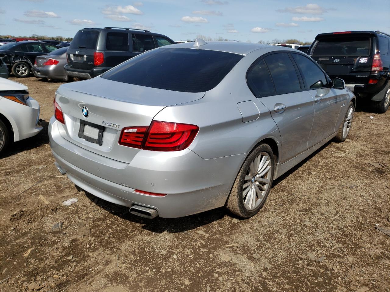 Photo 4 from auction – 2011 BMW 550 I with VIN WBAFR9C5XBC617772