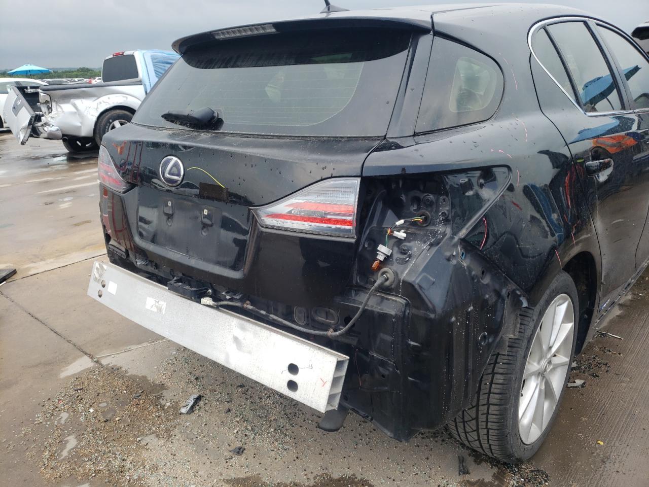 Photo 9 from auction – 2012 LEXUS CT 200 with VIN JTHKD5BH8C2103316