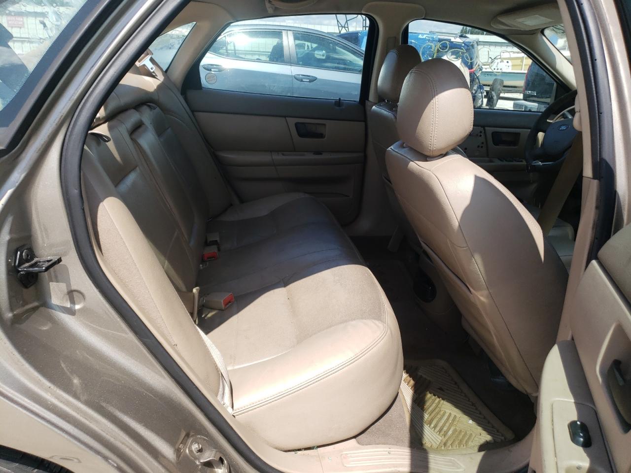 Photo 6 from auction – 2004 FORD TAURUS SES with VIN 1FAFP55U14A123780