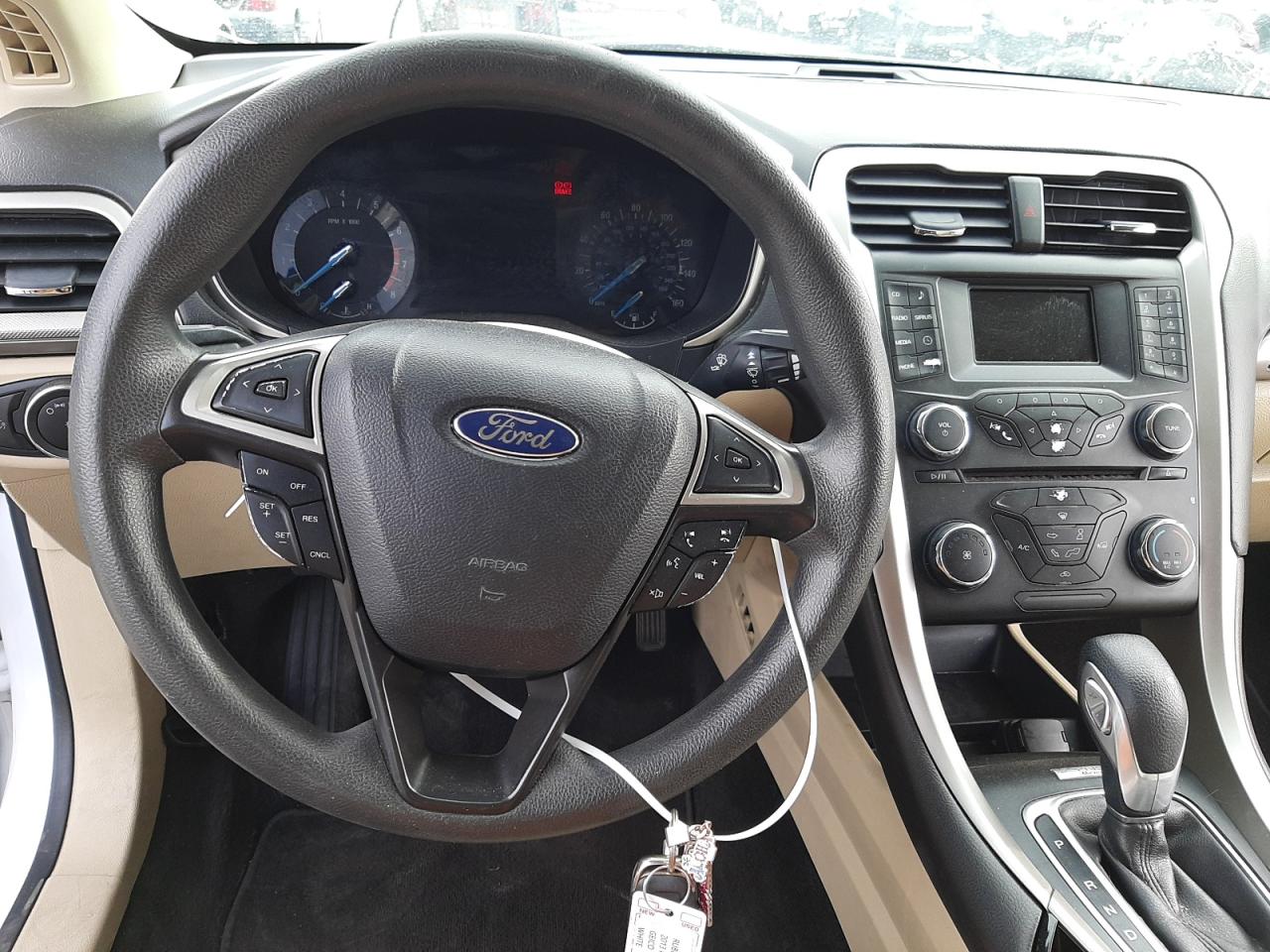 Photo 9 from auction – 2013 FORD FUSION SE with VIN 3FA6P0H73DR215925