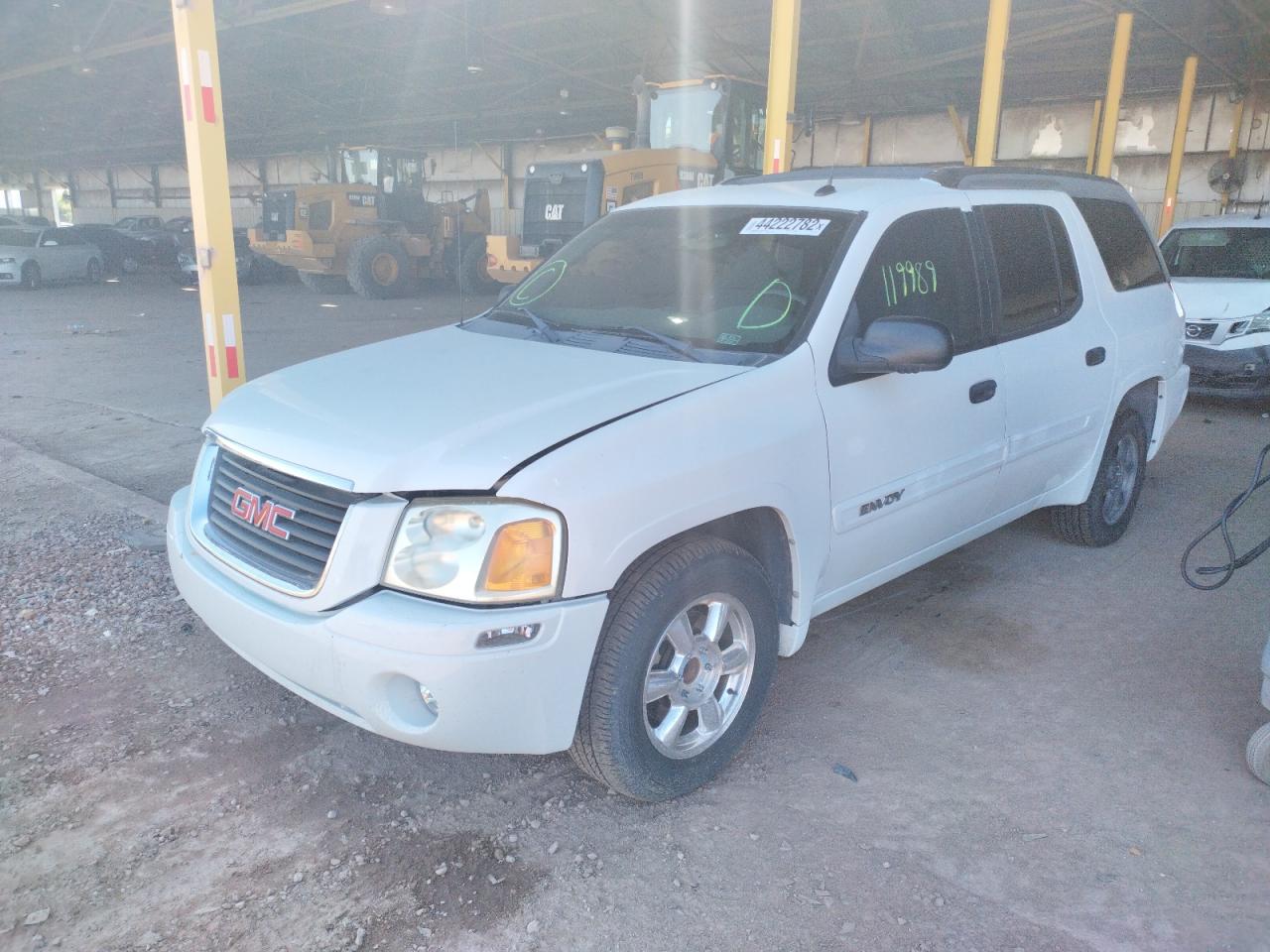 Photo 2 from auction – 2004 GMC ENVOY XUV with VIN 1GKES12S246144239