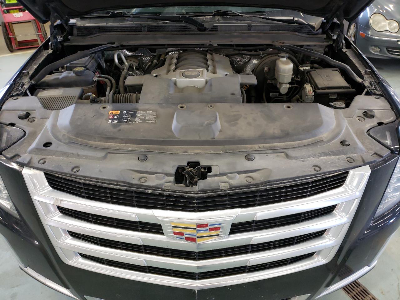 Photo 7 from auction – 2016 CADILLAC ESCALADE E with VIN 1GYS4HKJ4GR107537