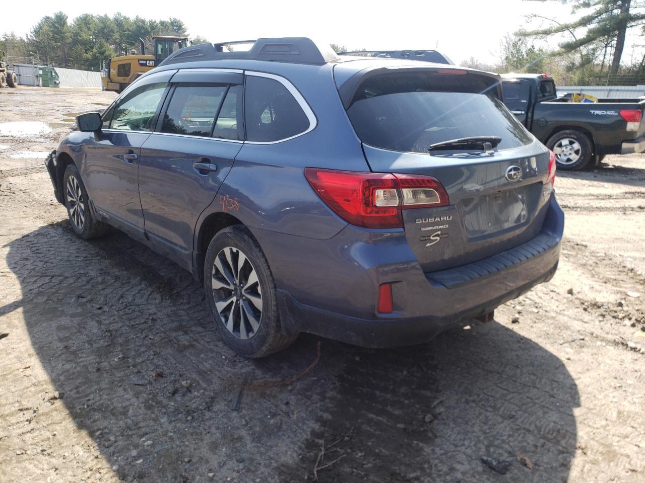 Photo 3 from auction – 2015 SUBARU OUTBACK 2. with VIN 4S4BSALC7F3234850