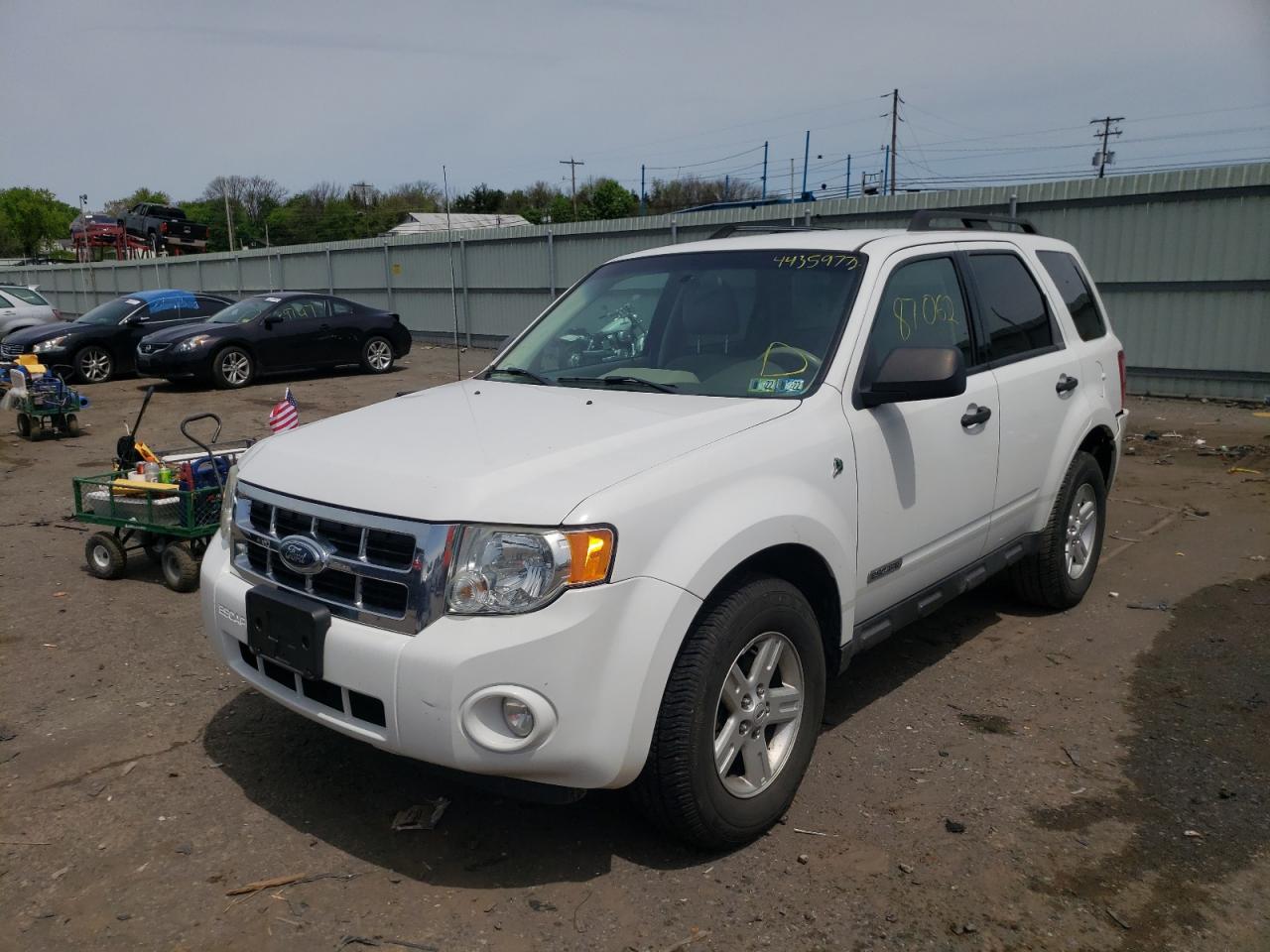 Photo 2 from auction – 2008 FORD ESCAPE HEV with VIN 1FMCU49H68KE43136