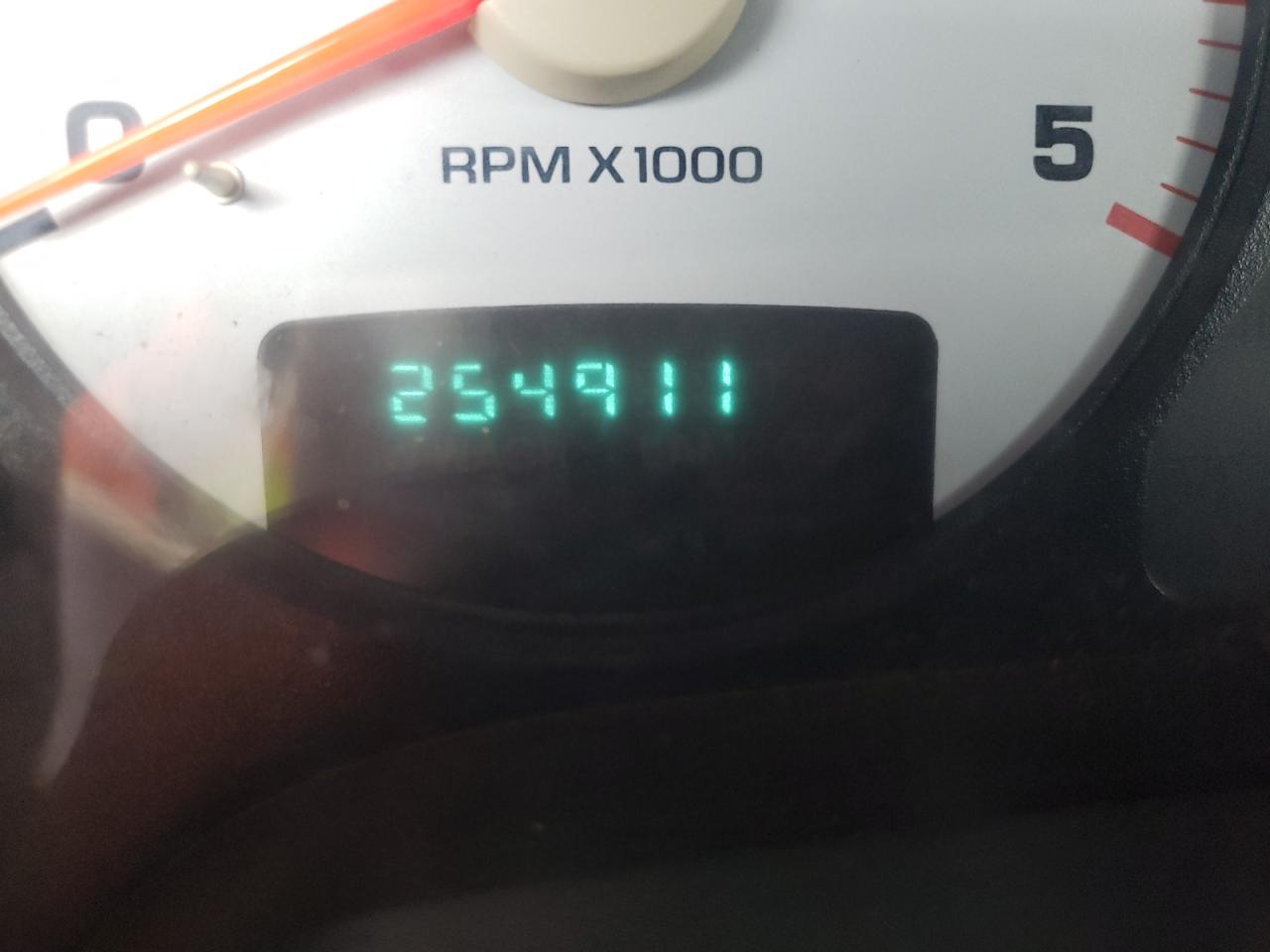 Photo 8 from auction – 2003 DODGE RAM 2500 S with VIN 3D7KA28C83G820199