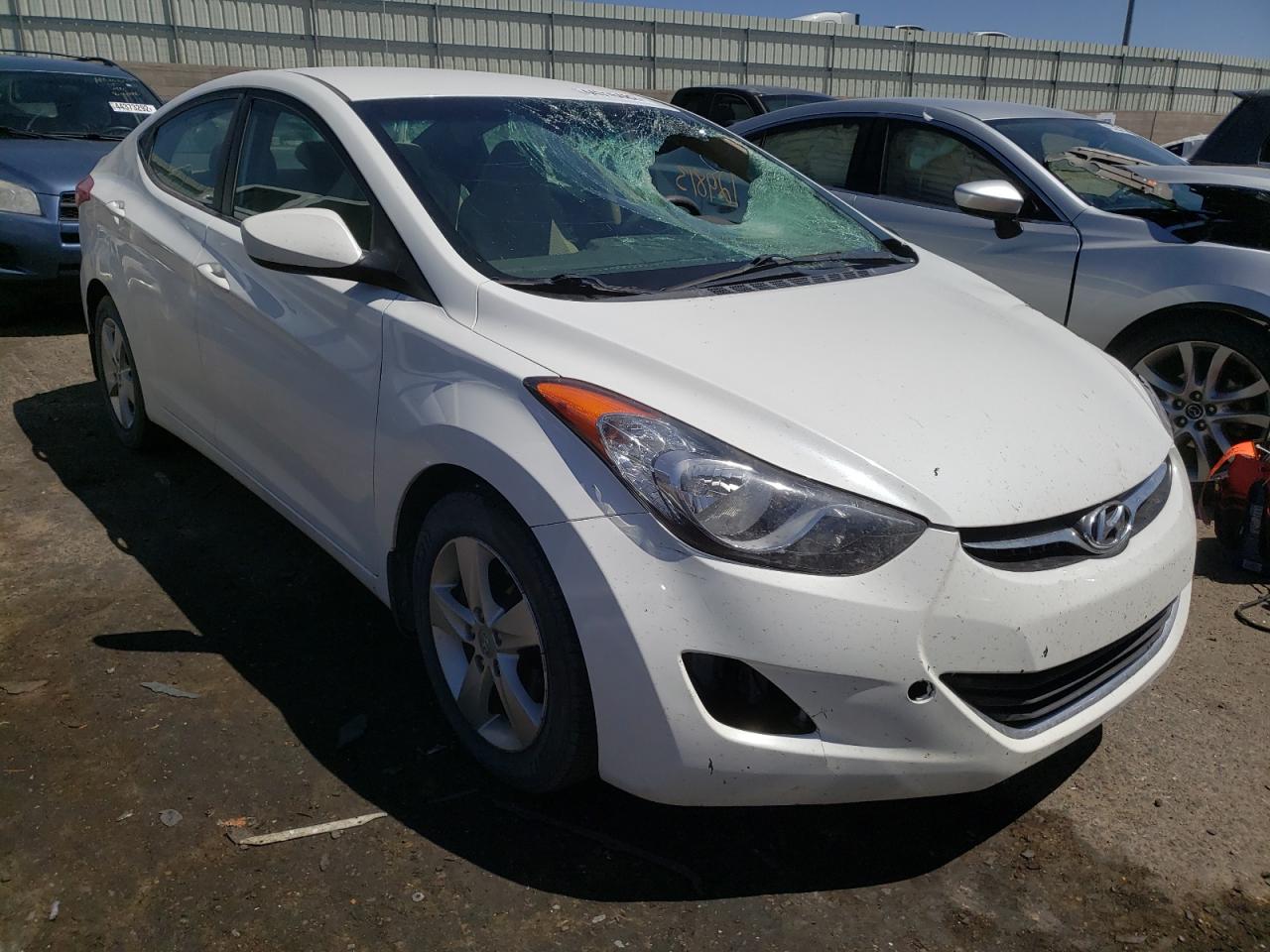 HYUNDAI ELANTRA GL 2012 with VIN 5NPDH4AEXCH133299 - Photo from auction