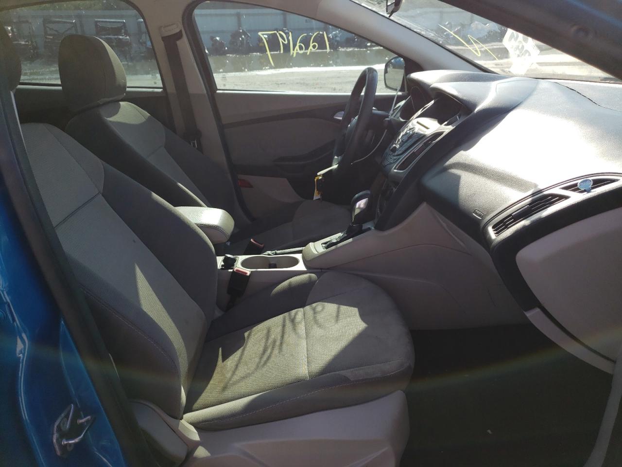 Photo 5 from auction – 2013 FORD FOCUS SE with VIN 1FADP3F29DL260043