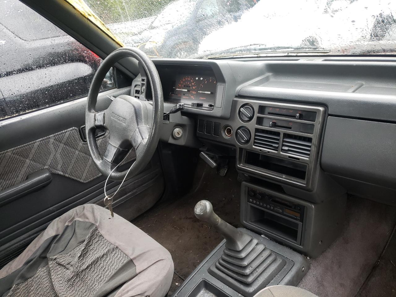 Photo 9 from auction – 1993 MAZDA B2600 CAB with VIN JM2UF3140P0357008