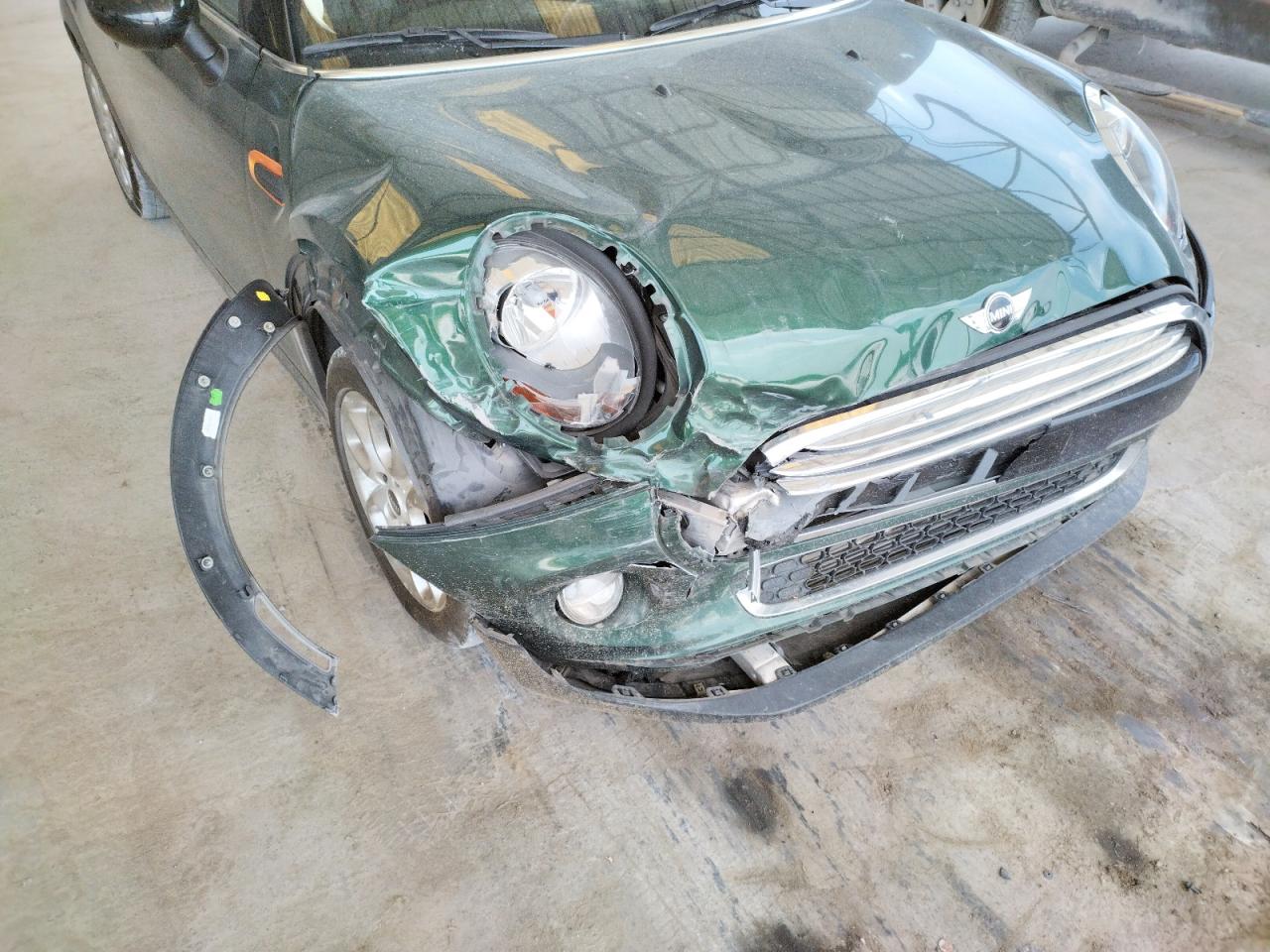 Photo 9 from auction – 2015 MINI COOPER with VIN WMWXM5C55FT939060