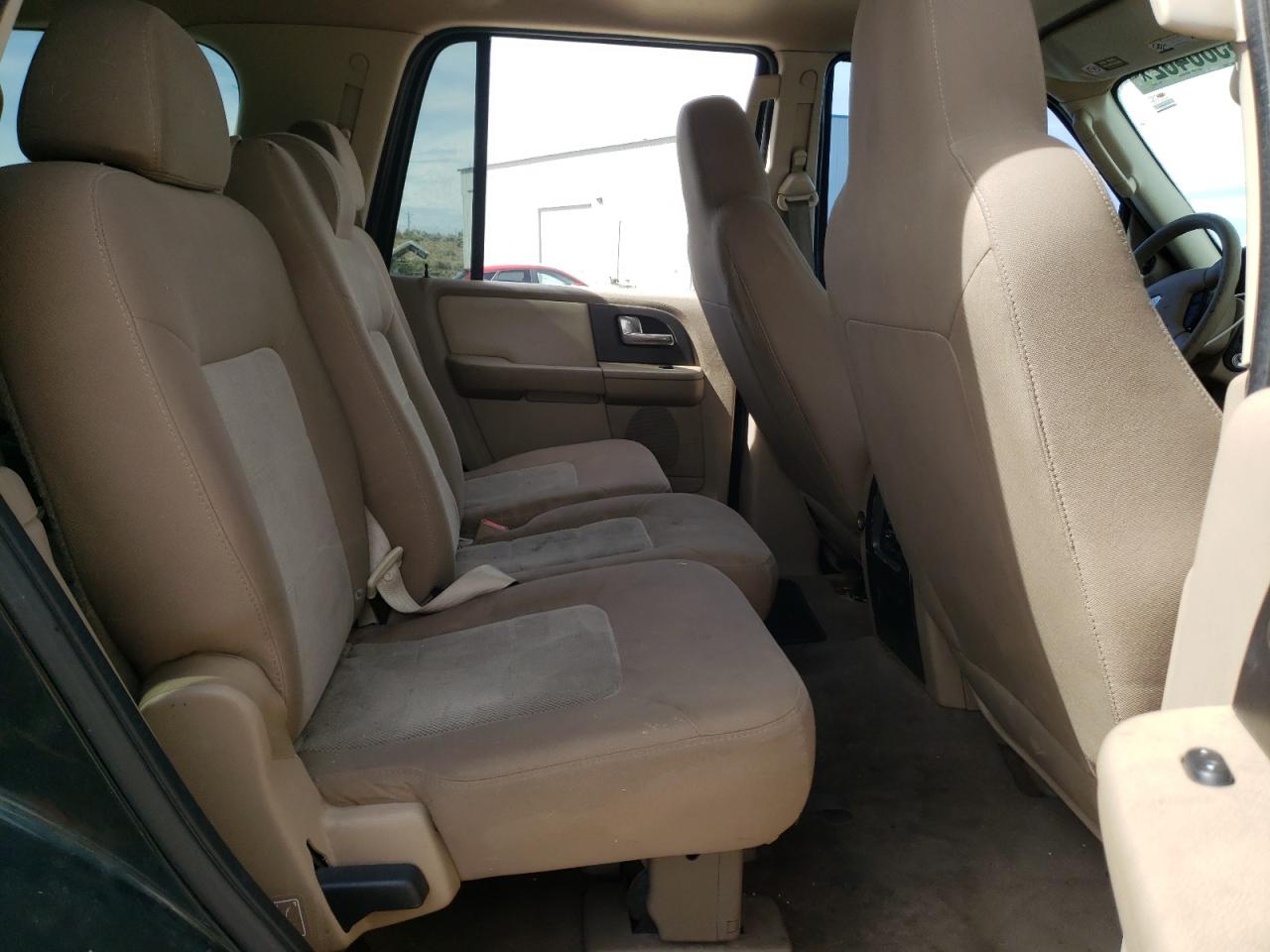 Photo 6 from auction – 2004 FORD EXPEDITION with VIN 1FMRU15W64LA24091