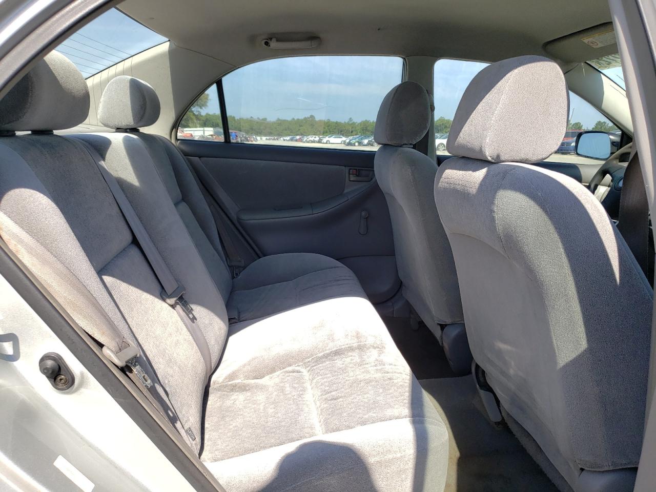 Photo 6 from auction – 2004 TOYOTA COROLLA CE with VIN 1NXBR32E64Z298475