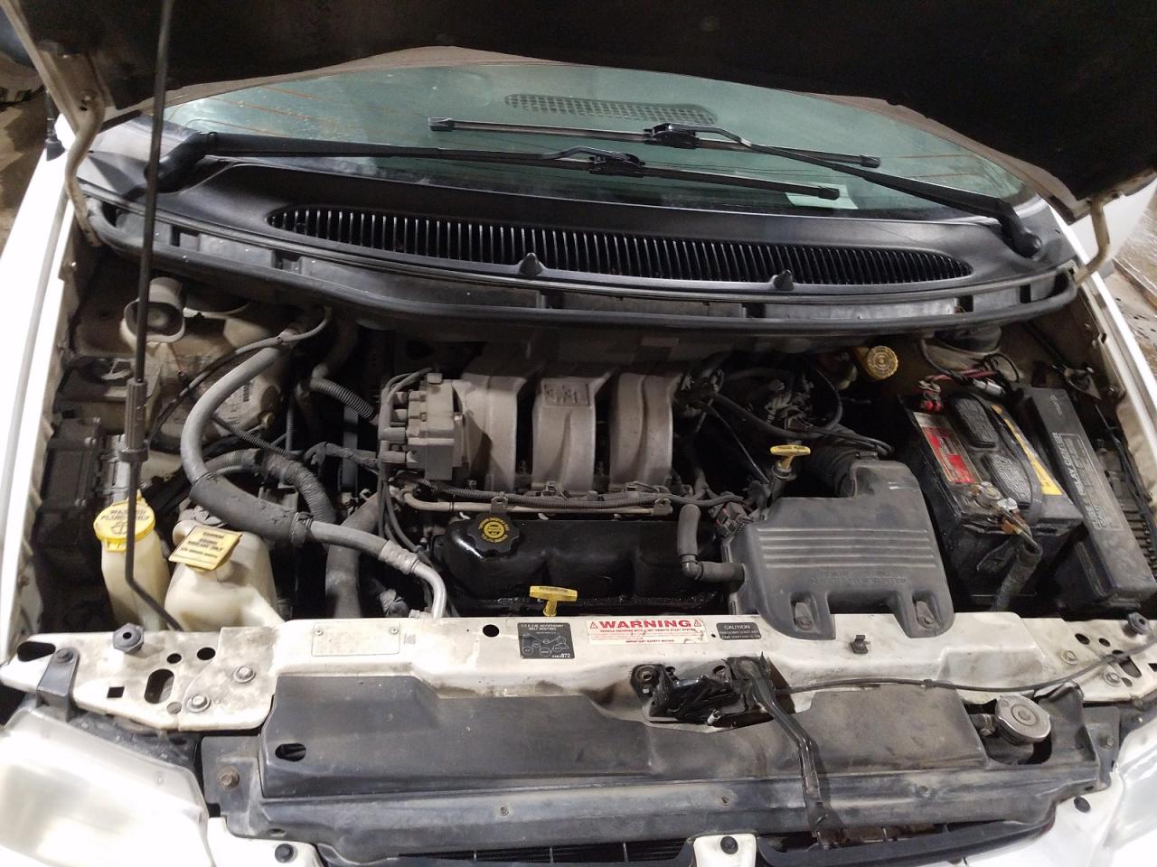 Photo 7 from auction – 1998 DODGE GRAND CARA with VIN 2B4GP44G1WR778280