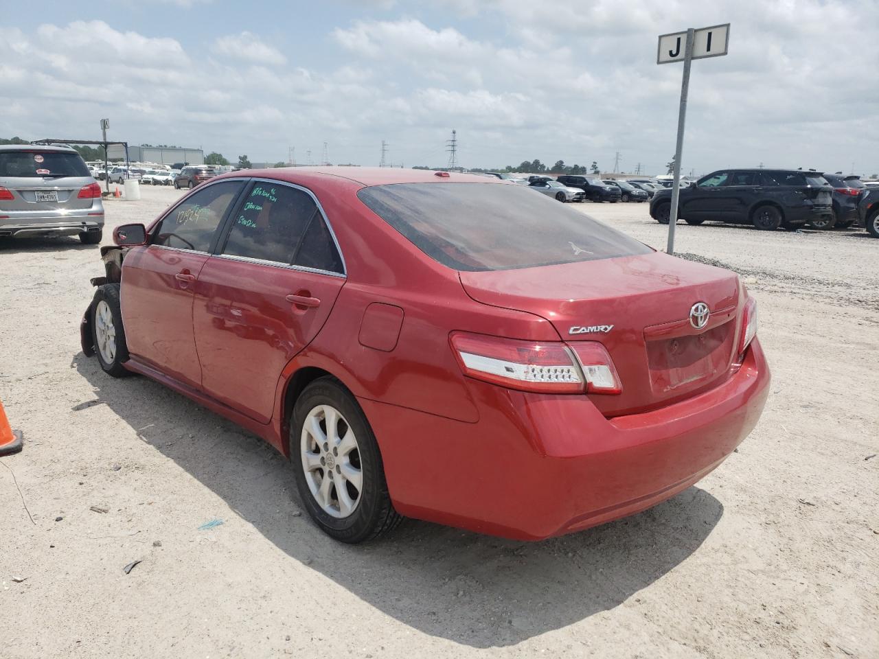 Photo 3 from auction – 2011 TOYOTA CAMRY BASE with VIN 4T1BF3EK4BU166189