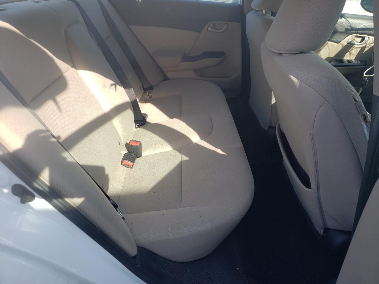 Photo 6 from auction – 2013 HONDA CIVIC LX with VIN 19XFB2F5XDE267162