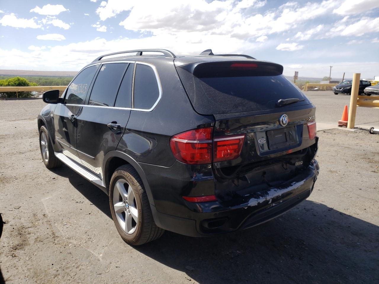 Photo 3 from auction – 2011 BMW X5 XDRIVE5 with VIN 5UXZV8C57BL419736