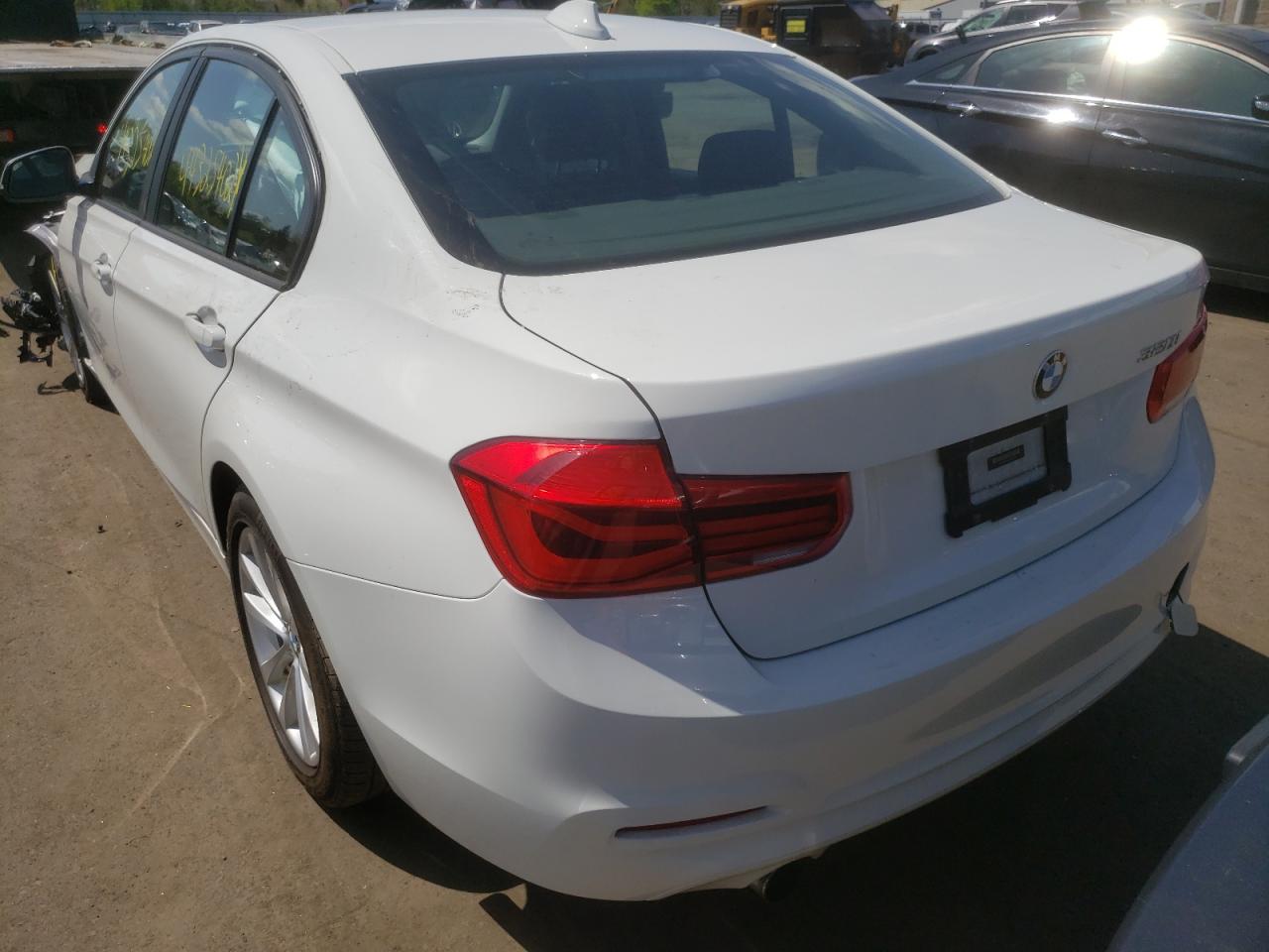 Photo 3 from auction – 2018 BMW 320I with VIN WBA8A9C50JAH13360