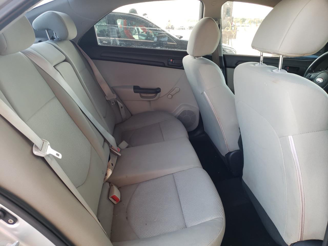 Photo 6 from auction – 2013 KIA FORTE LX with VIN KNAFT4A27D5732110