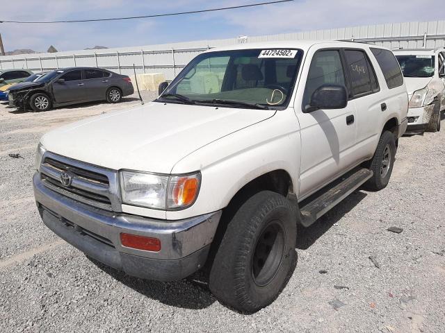Photo 2 from auction – 2000 TOYOTA 4RUNNER with VIN JT3GM84R1Y0064932