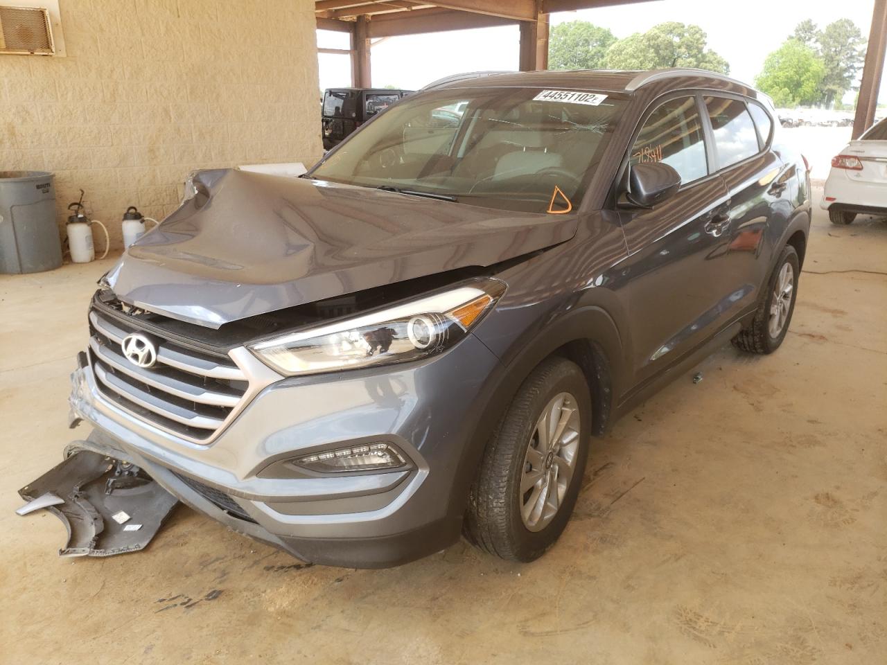 Photo 2 from auction – 2016 HYUNDAI TUCSON LIM with VIN KM8J3CA44GU105508