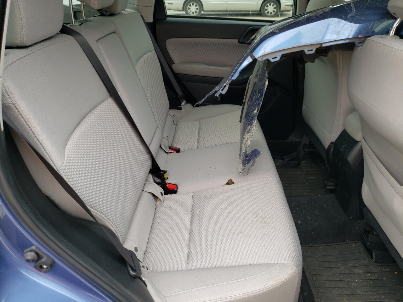 Photo 6 from auction – 2018 SUBARU FORESTER 2 with VIN JF2SJAGC7JH472938