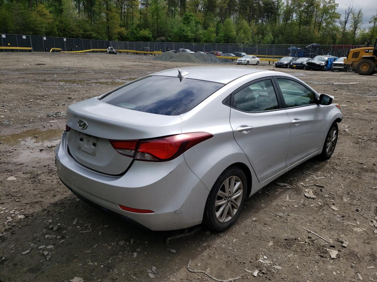 Photo 4 from auction – 2016 HYUNDAI ELANTRA SE with VIN KMHDH4AE2GU479130