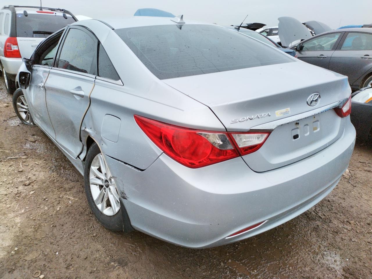 Photo 3 from auction – 2012 HYUNDAI SONATA GLS with VIN 5NPEB4AC0CH461593