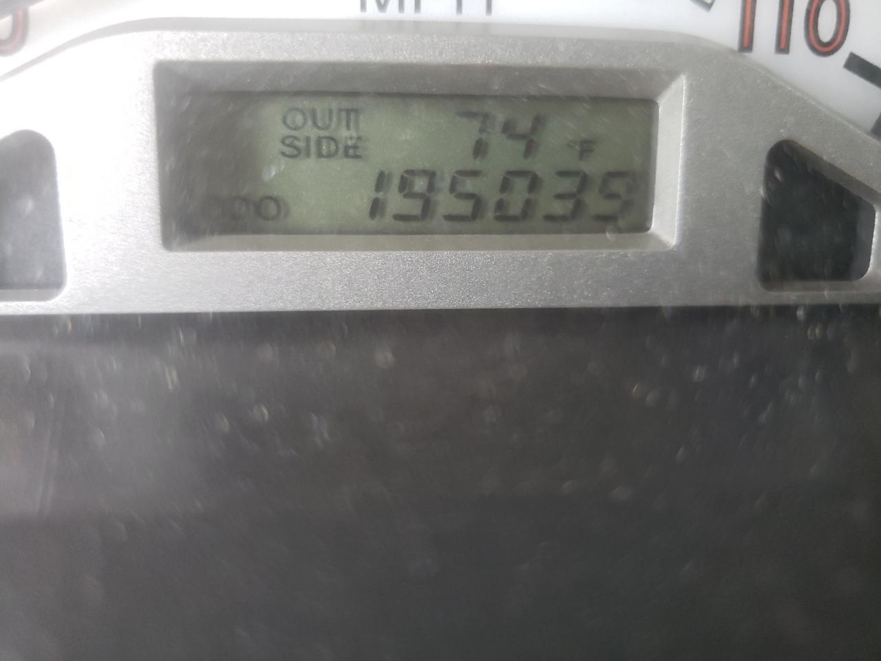 Photo 8 from auction – 2007 TOYOTA COROLLA CE with VIN 1NXBR32E57Z870849